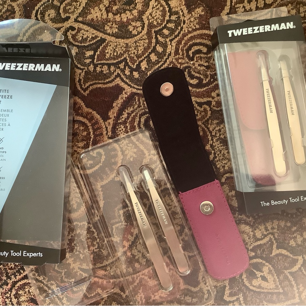 LOT of 2 Tweezerman Petite Tweeze Tweezer Sets with cases. Four Tweezers total.